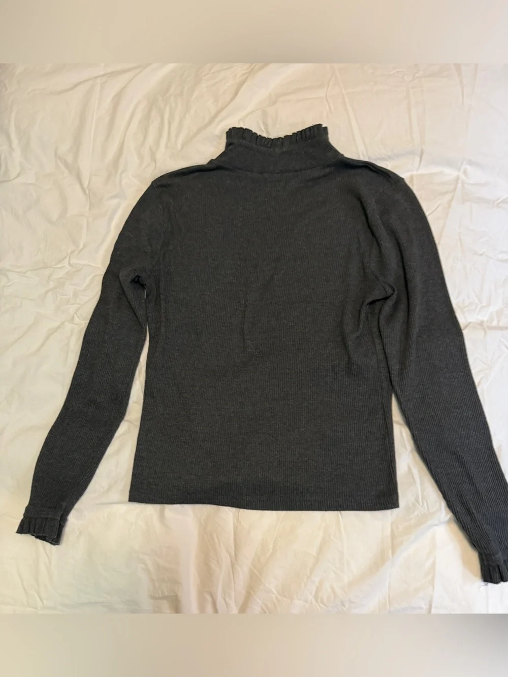 Dark gray J. Crew vintage rib ruffle mockneck shirt. Large. EUC.